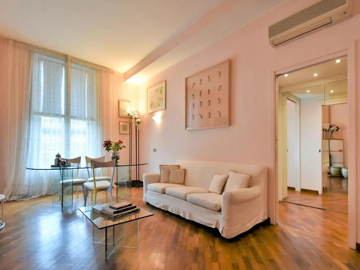 Apartment Brera Suite Apartment By Interhome Milano